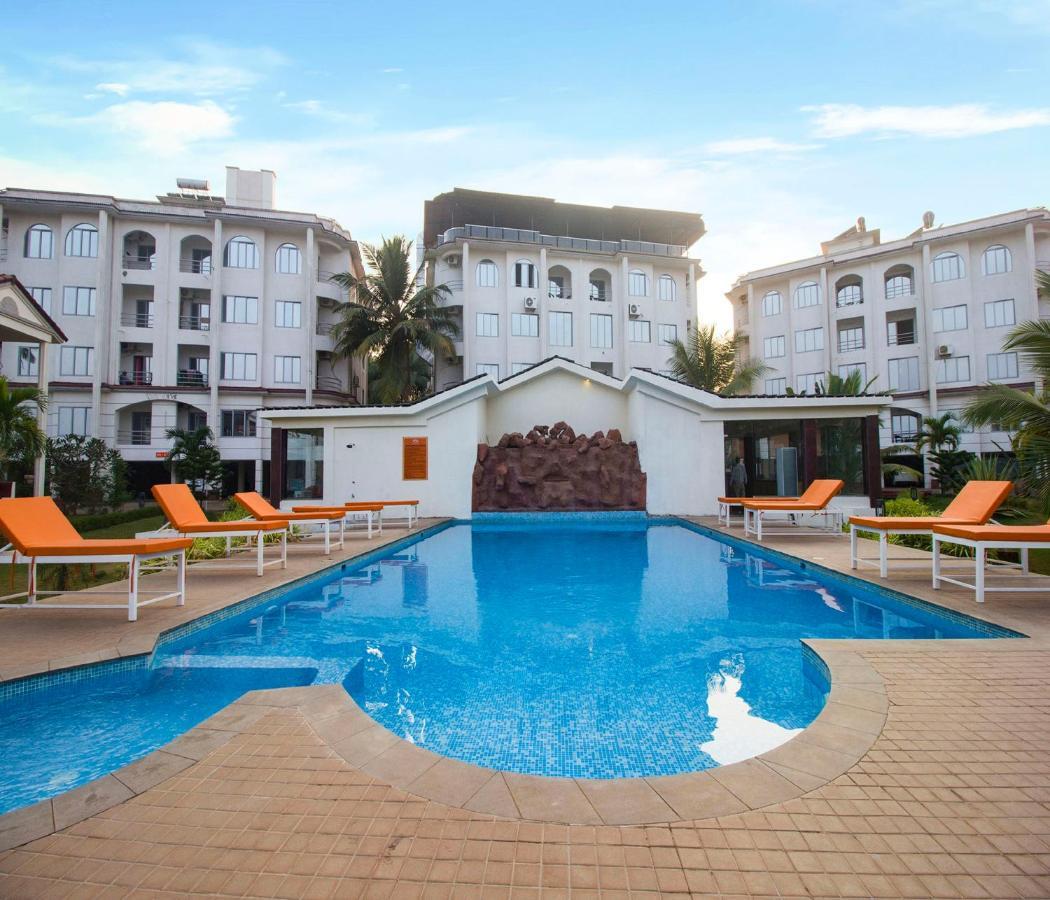 Span Suites & Villa Morjim Eksteriør billede