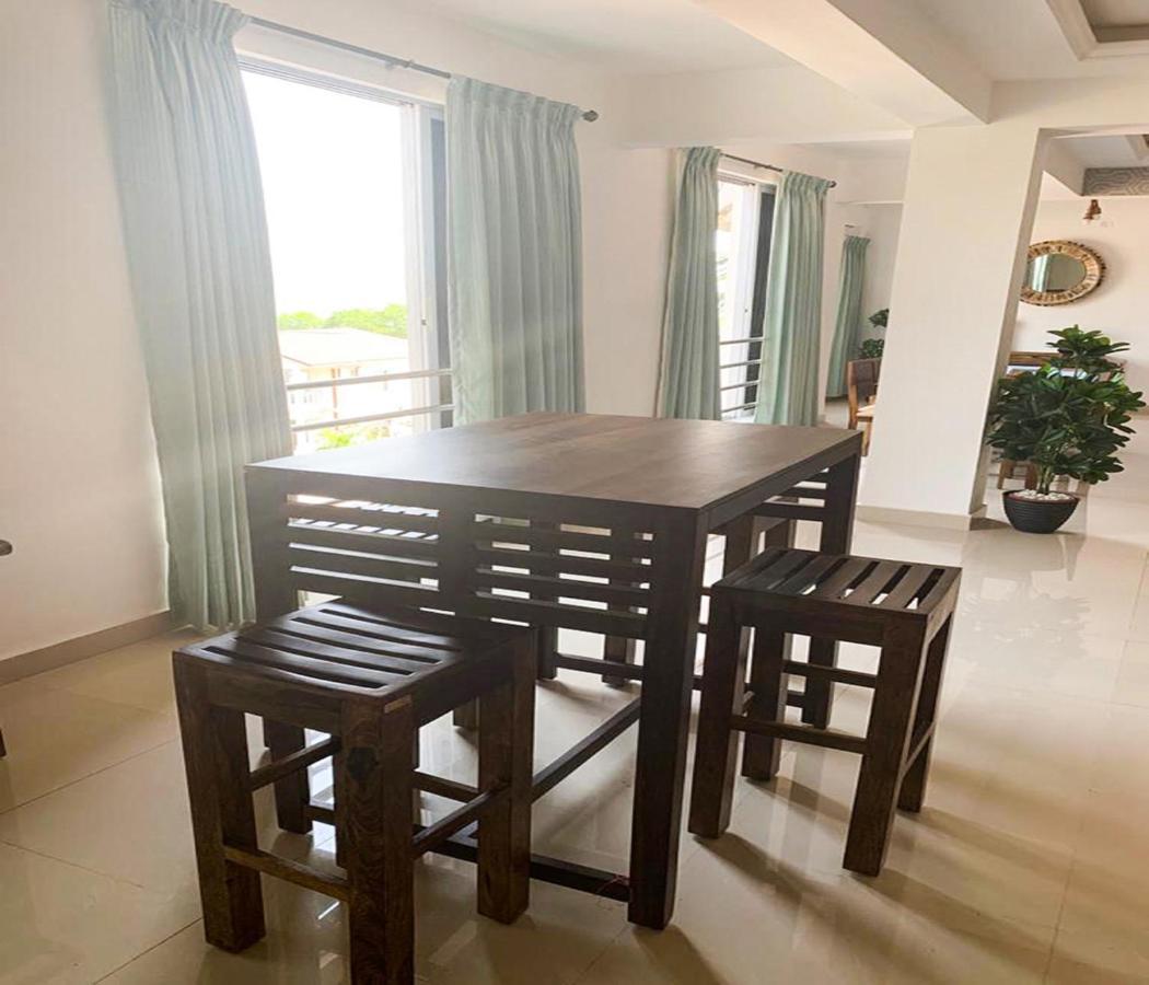 Span Suites & Villa Morjim Eksteriør billede